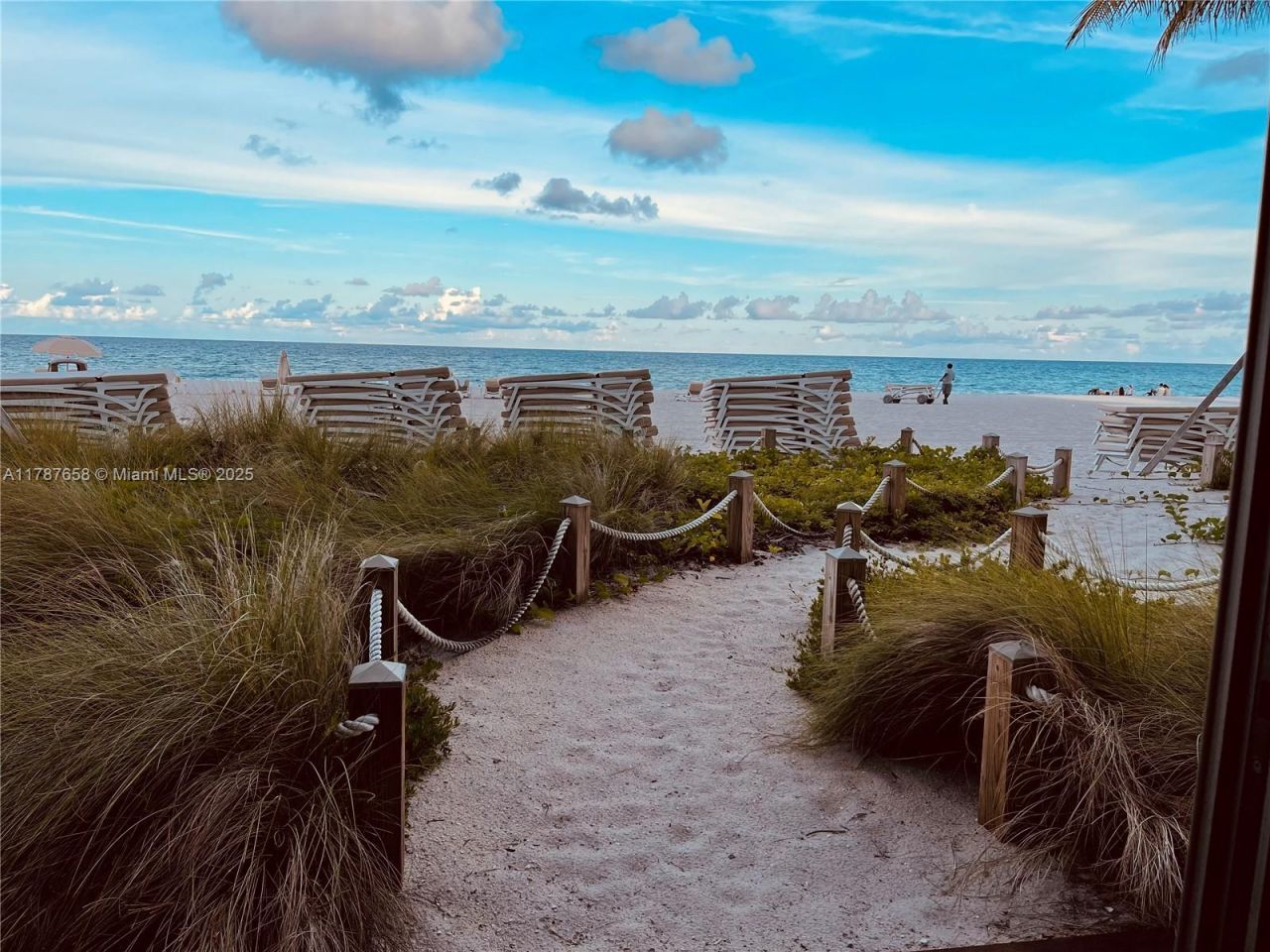 18975 Collins Ave, Unit Cabana # 8, Sunny Isles Beach, FL 33160 Photo