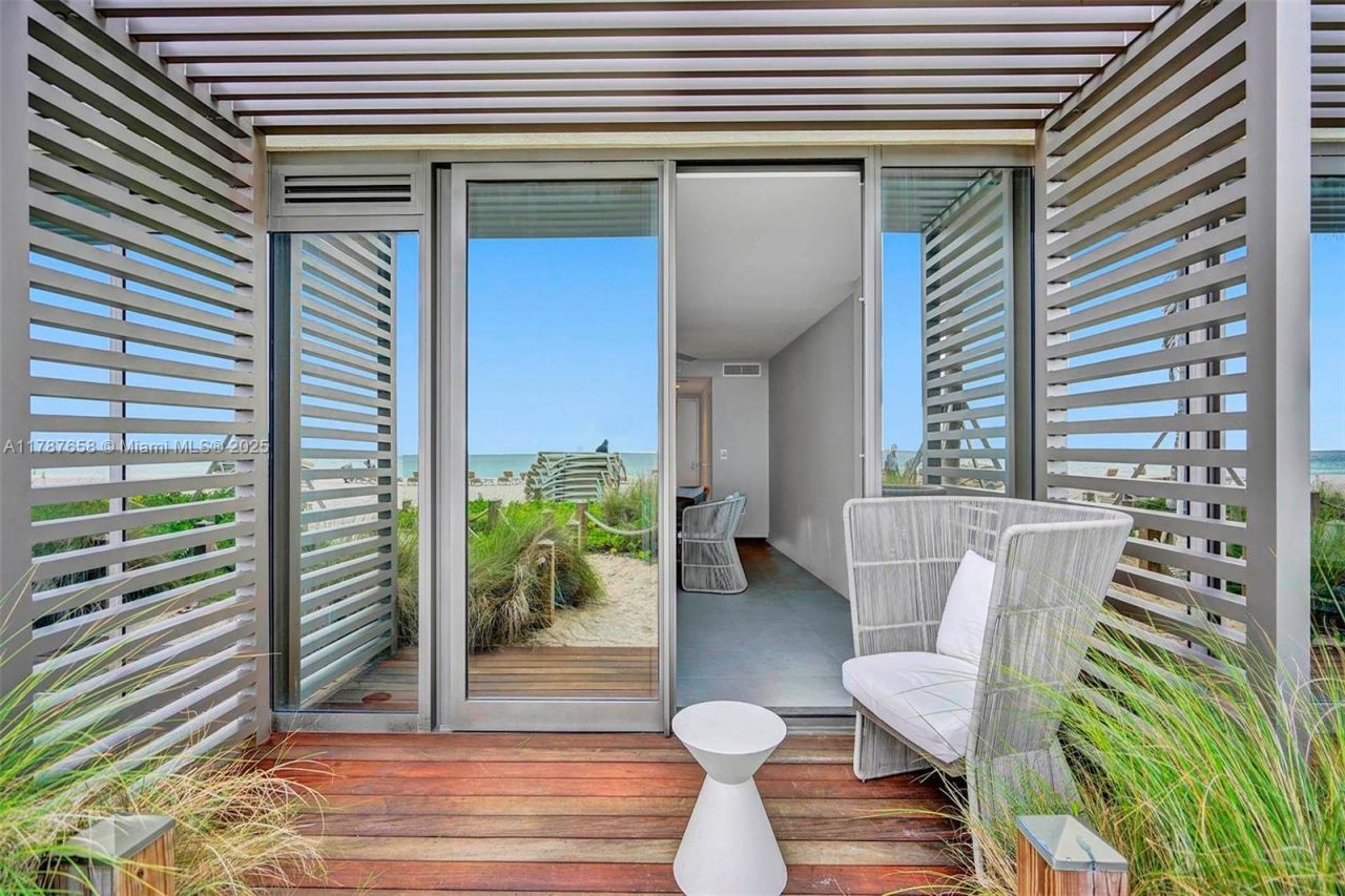 18975 Collins Ave, Unit Cabana # 8, Sunny Isles Beach, FL 33160 Photo