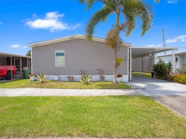 740 NW 219th Avenue, Pembroke Pines, FL 33029