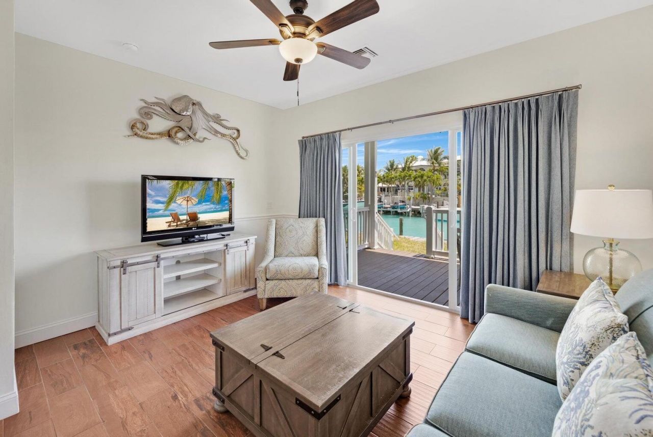 7041 Harbor Village Drive, Duck Key, FL 33050 Photo