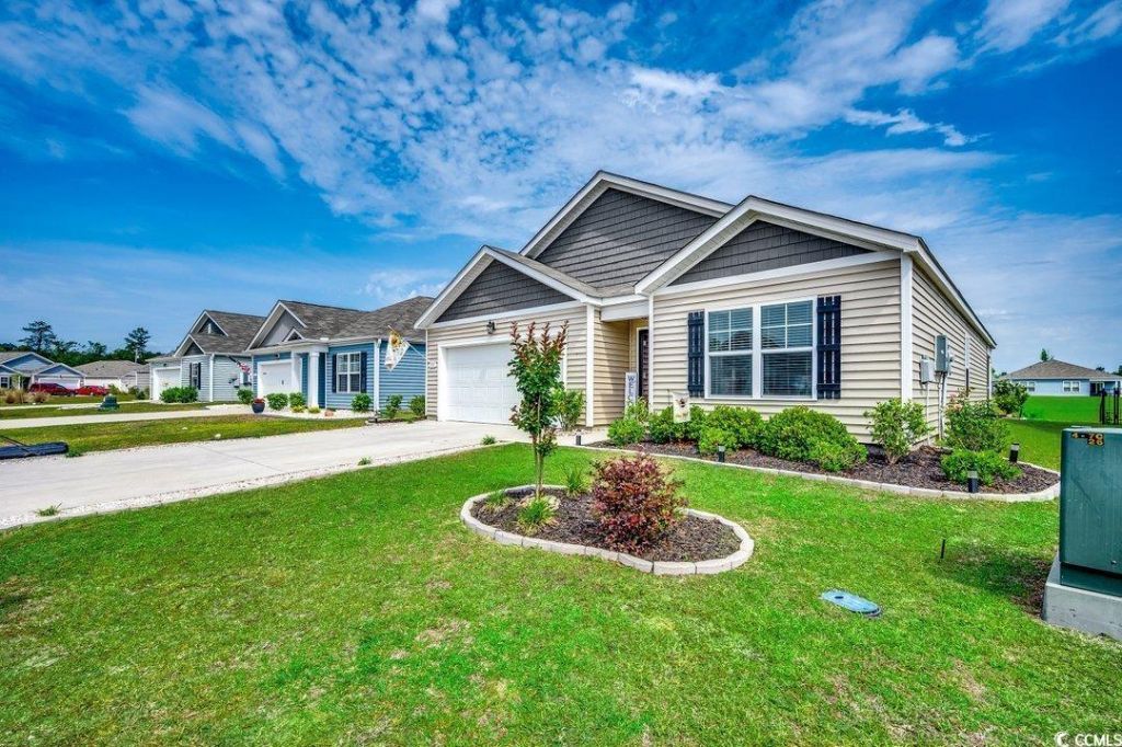 777 Woodland Farms Circle, Aynor, SC 29511 Main Photo