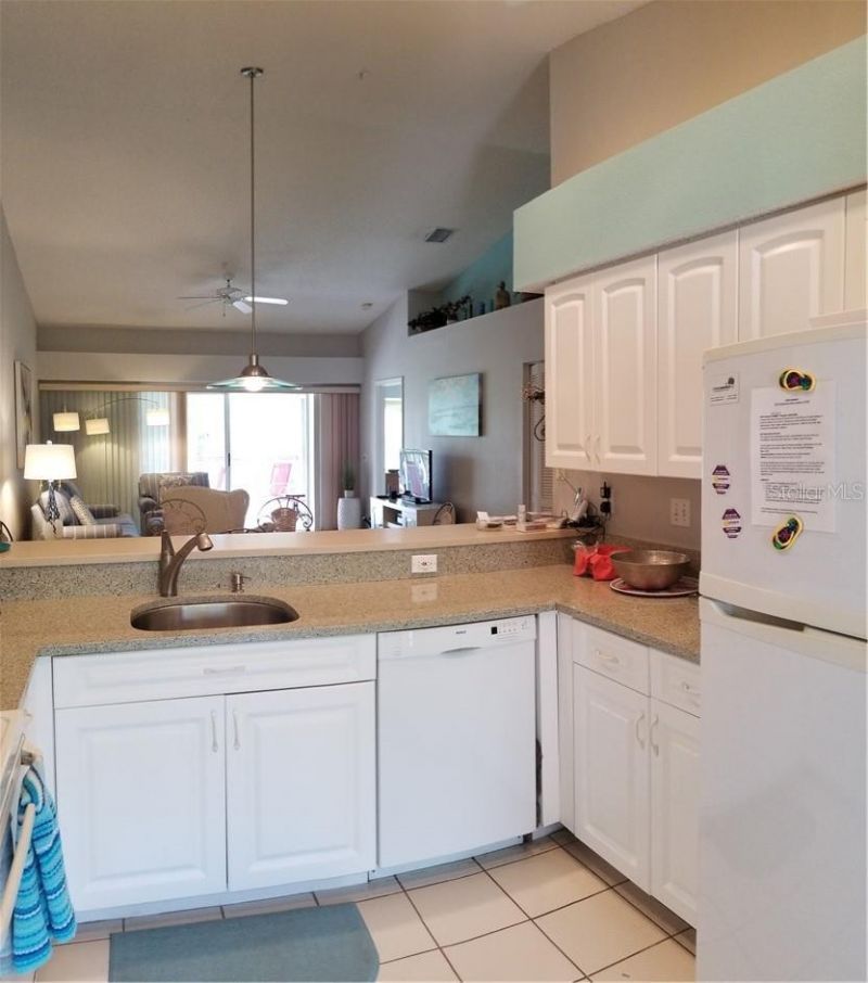 8951 Veranda Way, Unit 625, Sarasota, FL 34238 Photo