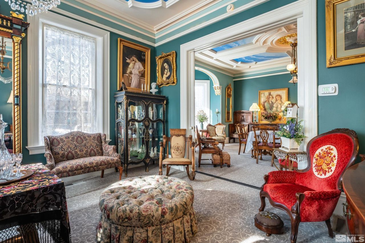 102 N Curry Street, Carson City, NV 89703 Photo