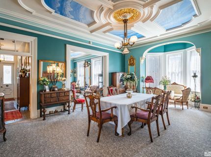 102 N Curry Street, Carson City, NV 89703 Photo