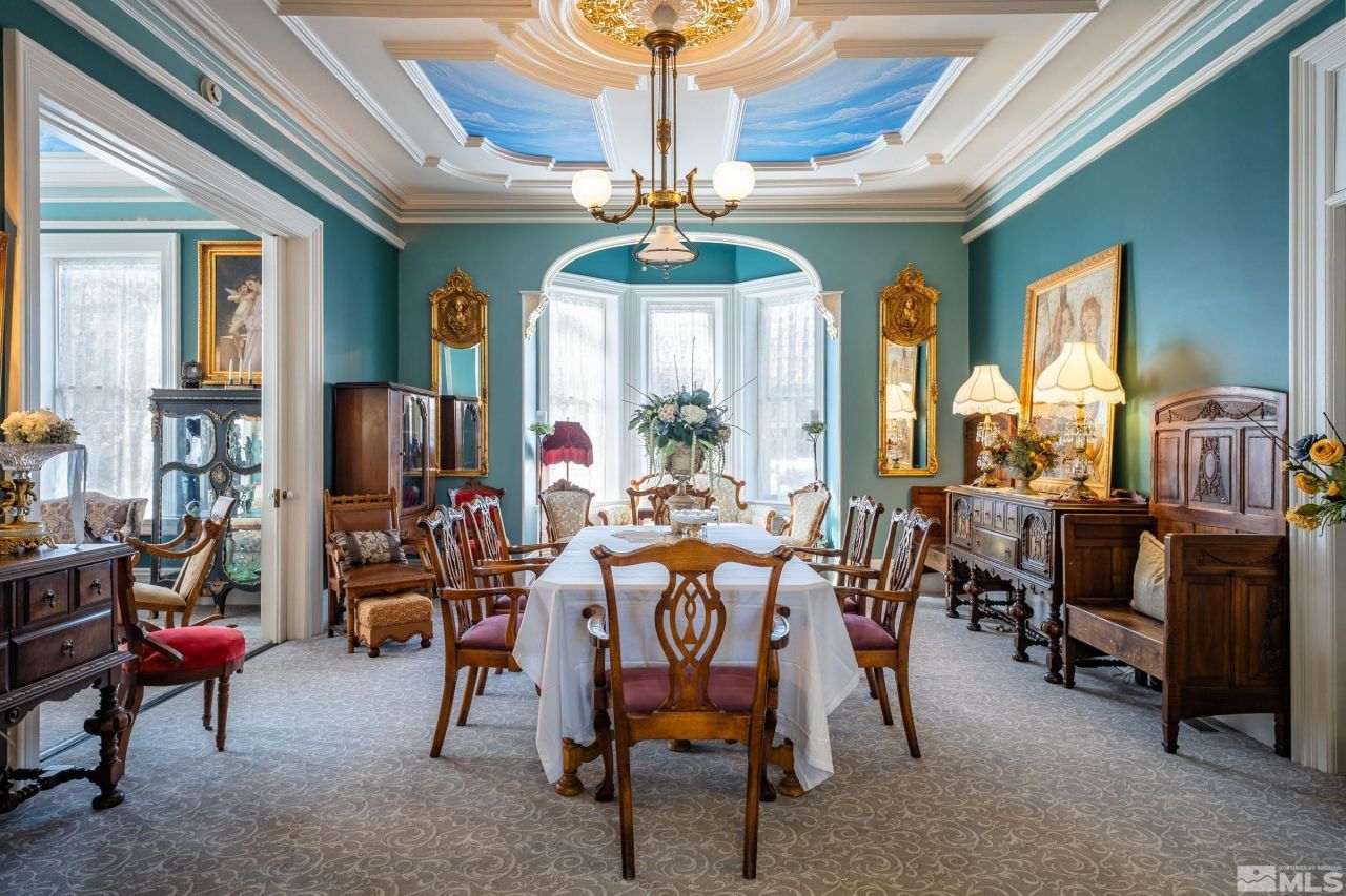 102 N Curry Street, Carson City, NV 89703 Photo