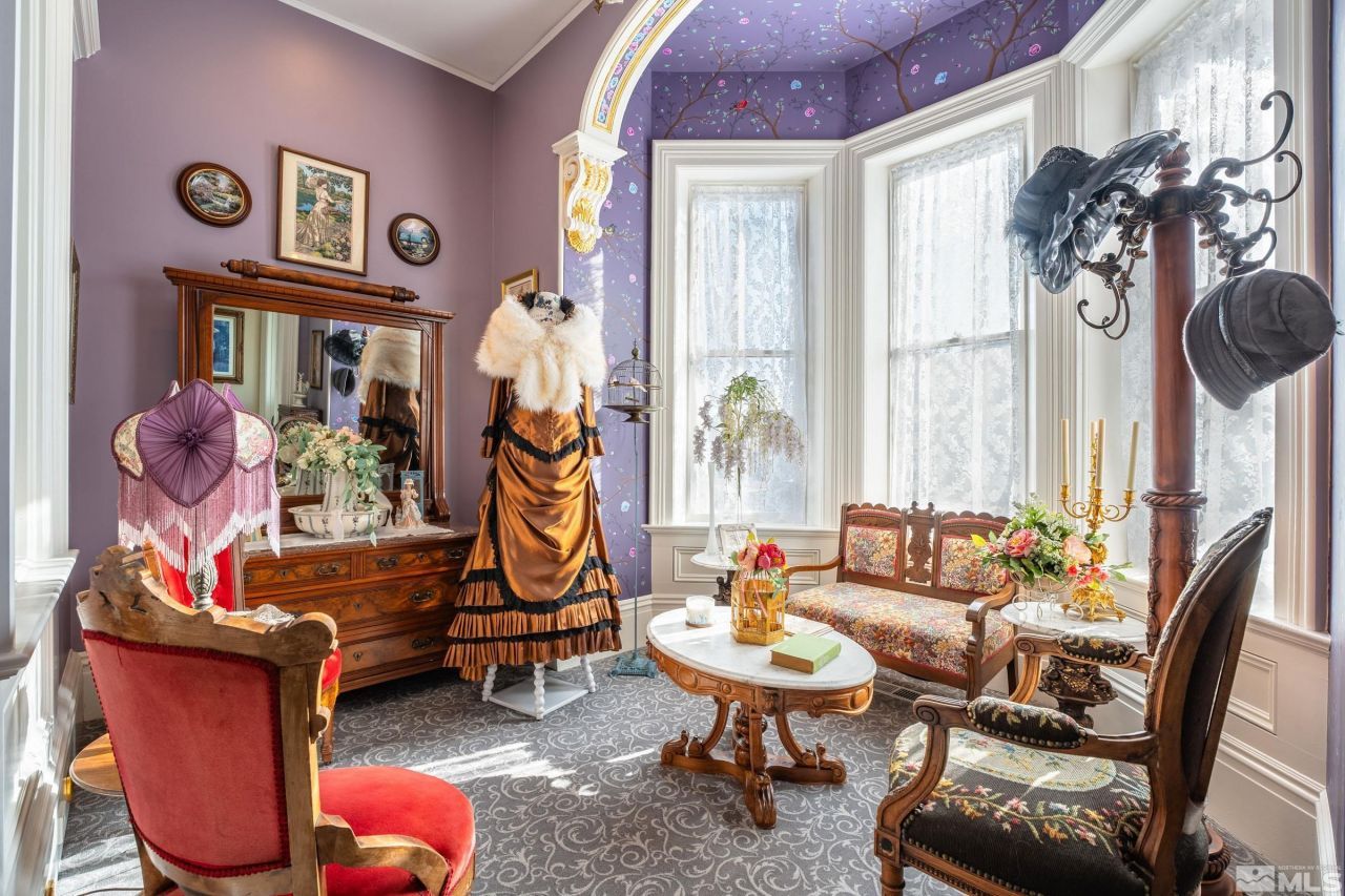 102 N Curry Street, Carson City, NV 89703 Photo