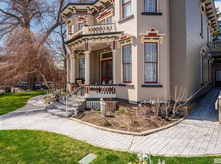 102 N Curry Street, Carson City, NV 89703 Photo