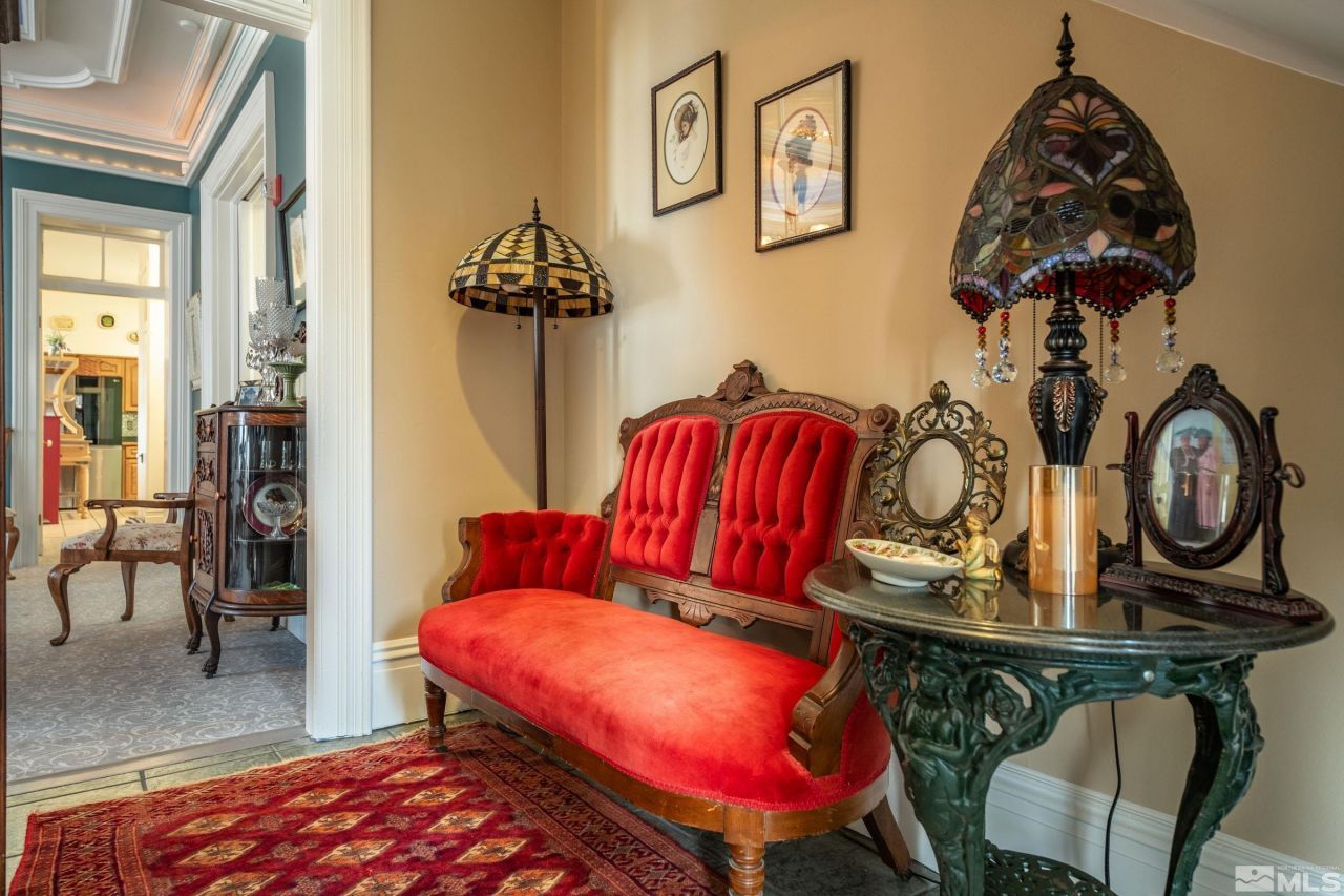 102 N Curry Street, Carson City, NV 89703 Photo