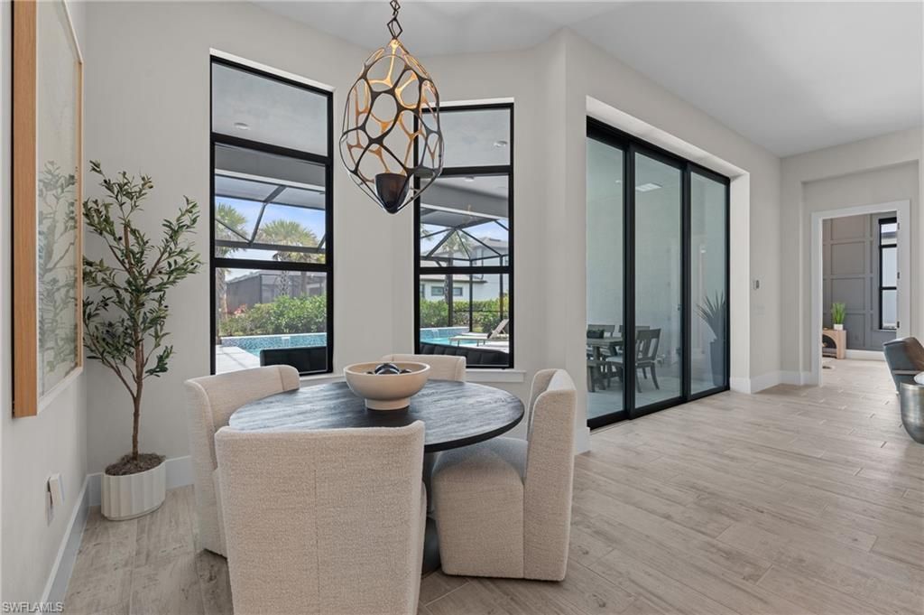 16198 Verilyn Cir, Naples, FL 34110 Photo