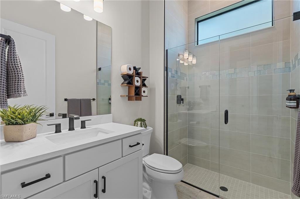 16198 Verilyn Cir, Naples, FL 34110 Photo