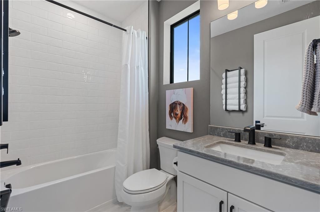 16198 Verilyn Cir, Naples, FL 34110 Photo