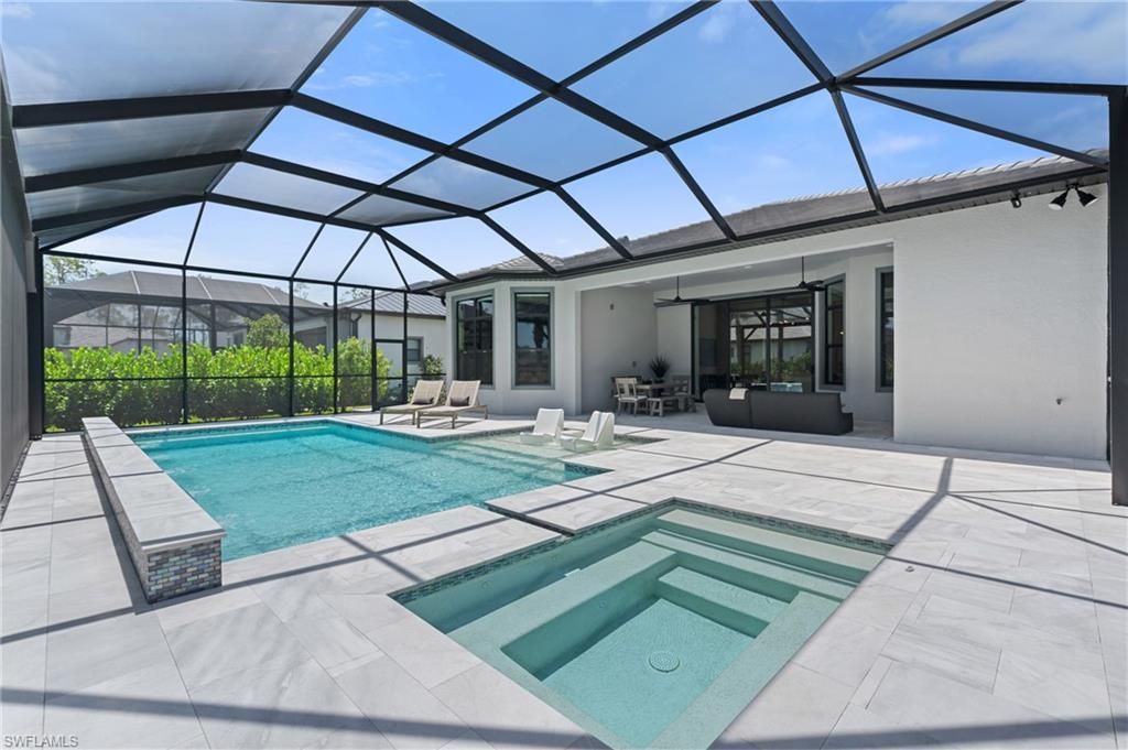 16198 Verilyn Cir, Naples, FL 34110 Photo