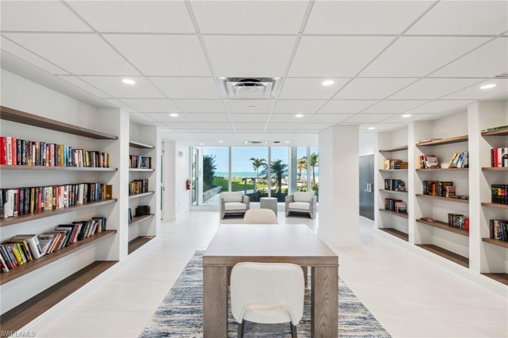 3443 Gulf Shore Blvd N, Unit 813, Naples, FL 34103 Photo