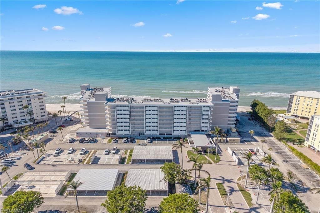 3443 Gulf Shore Blvd N, Unit 813, Naples, FL 34103 Photo