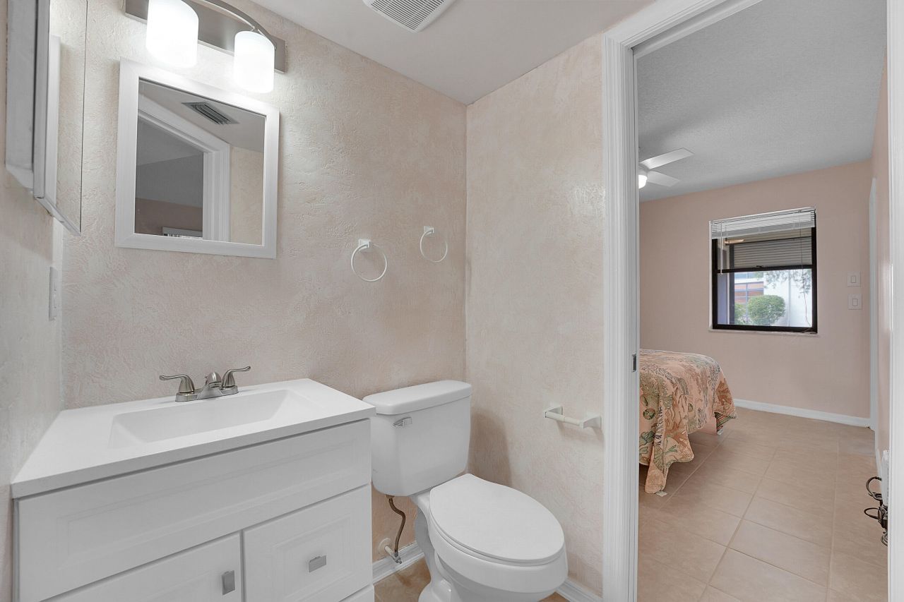 361 SW South River Drive, Unit 103, Stuart, FL 34997 Photo