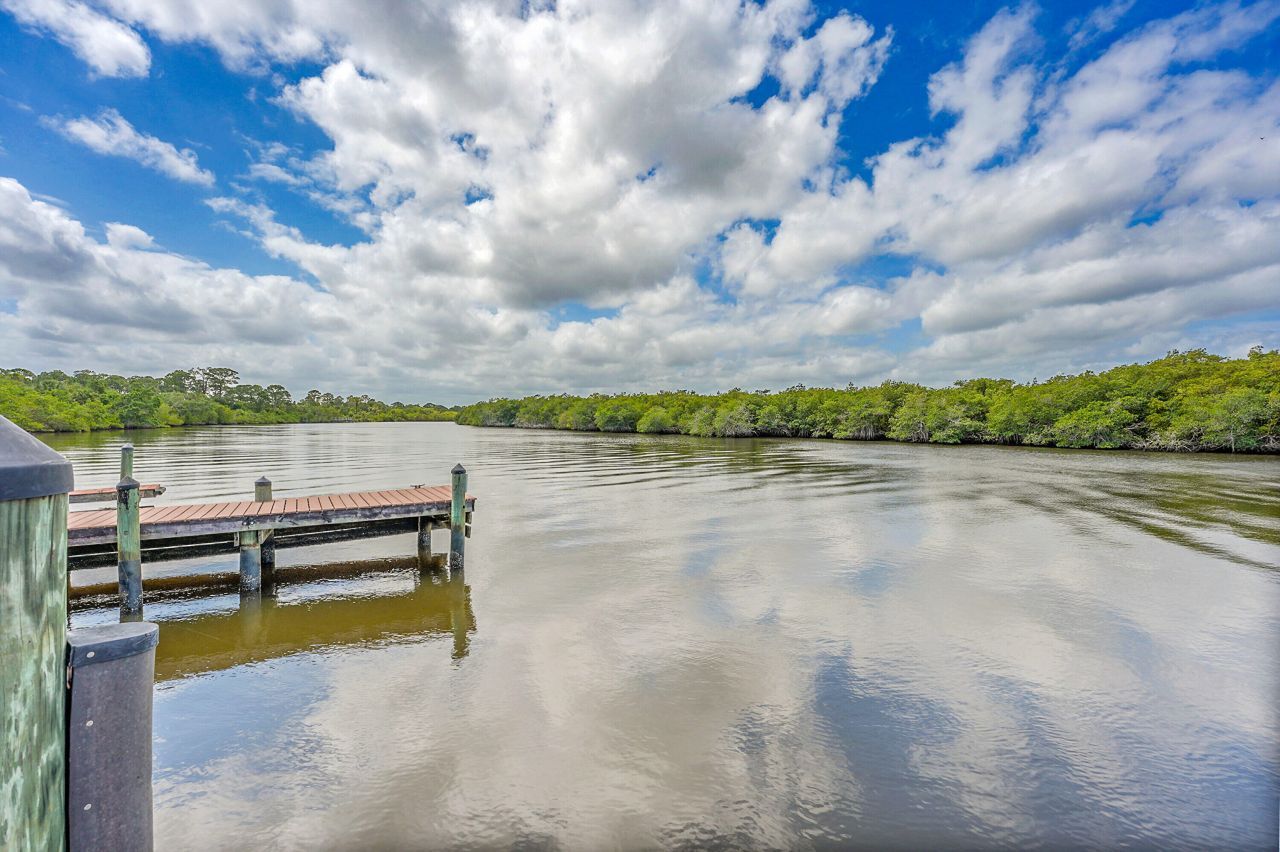 361 SW South River Drive, Unit 103, Stuart, FL 34997 Photo