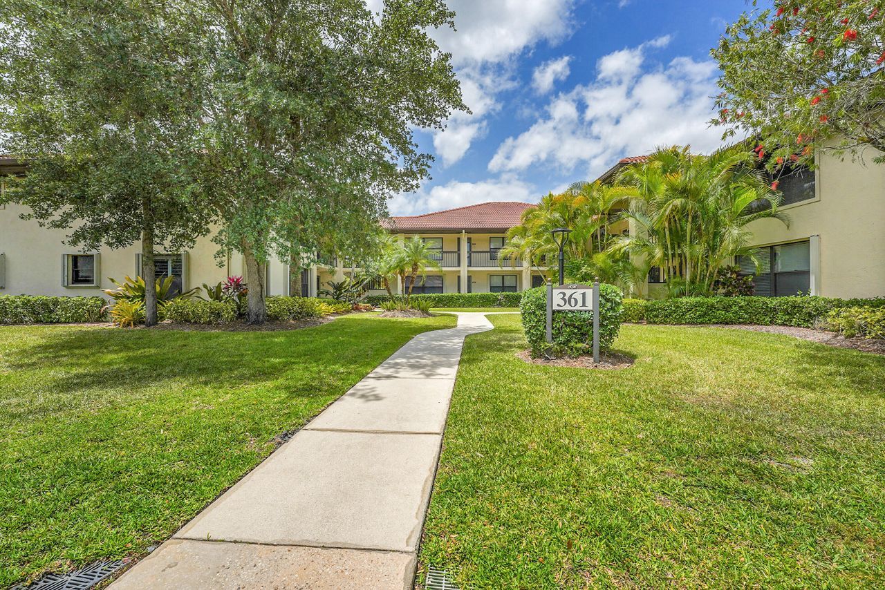 361 SW South River Drive, Unit 103, Stuart, FL 34997 Photo