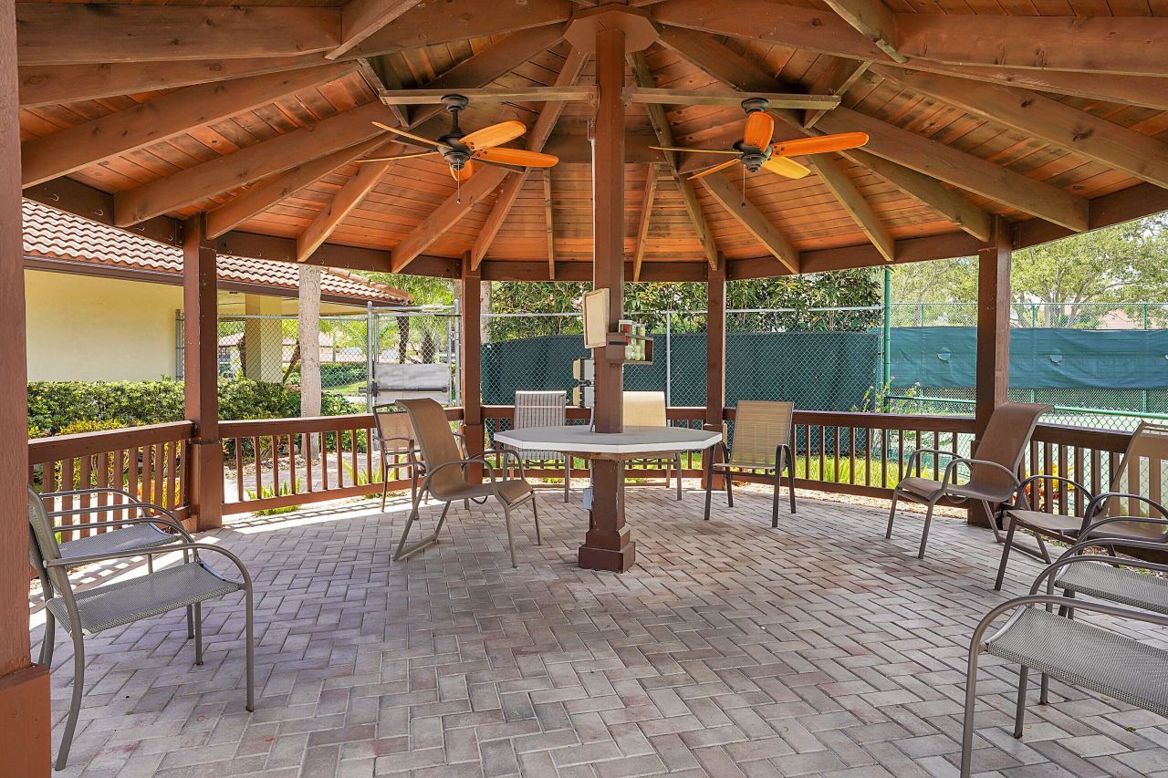 361 SW South River Drive, Unit 103, Stuart, FL 34997 Photo