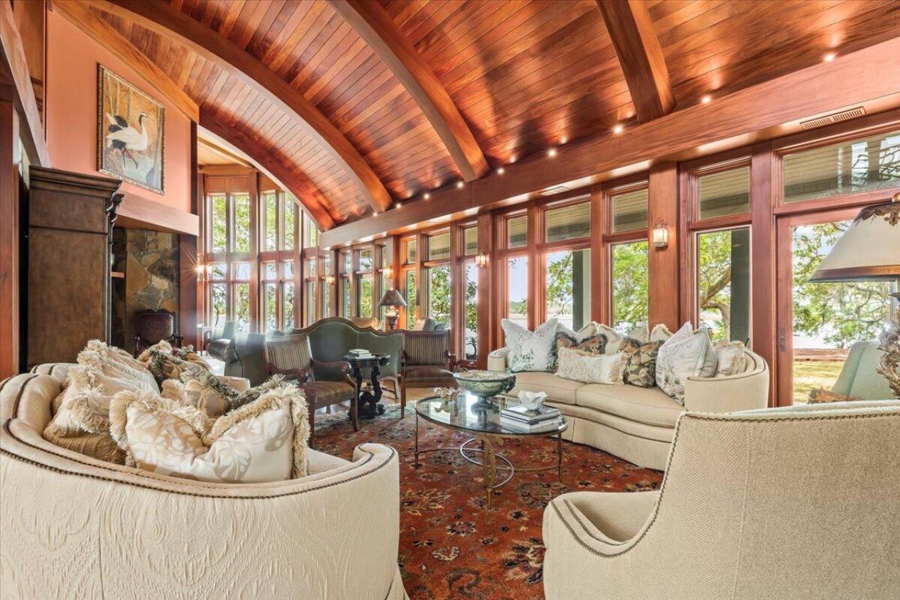 2970 Roseville Road Photo 12