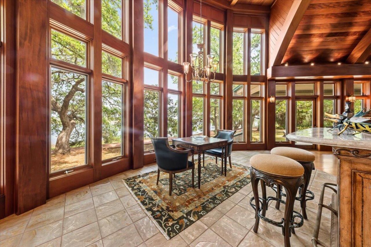 2970 Roseville Road Photo 16