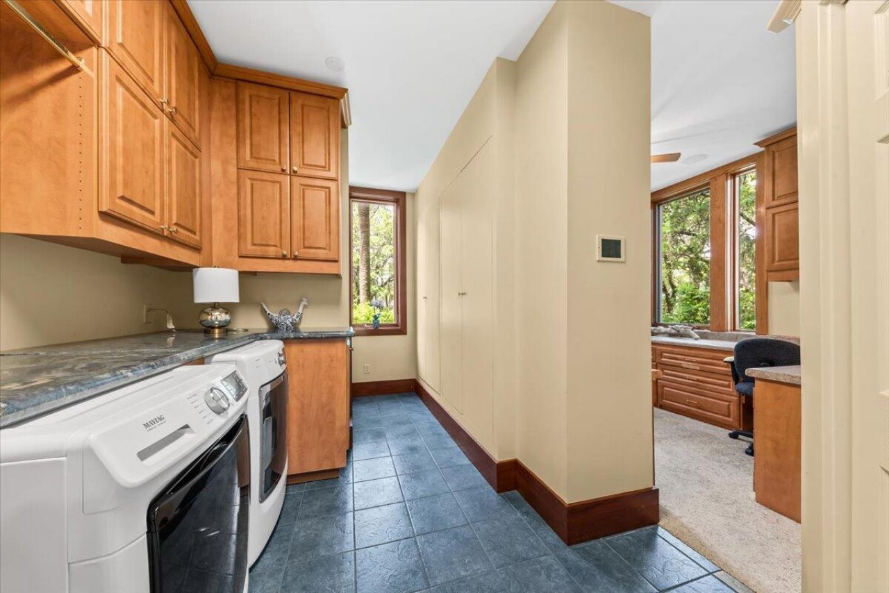 2970 Roseville Road Photo 22