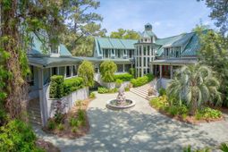 2970 Roseville Road photo 4