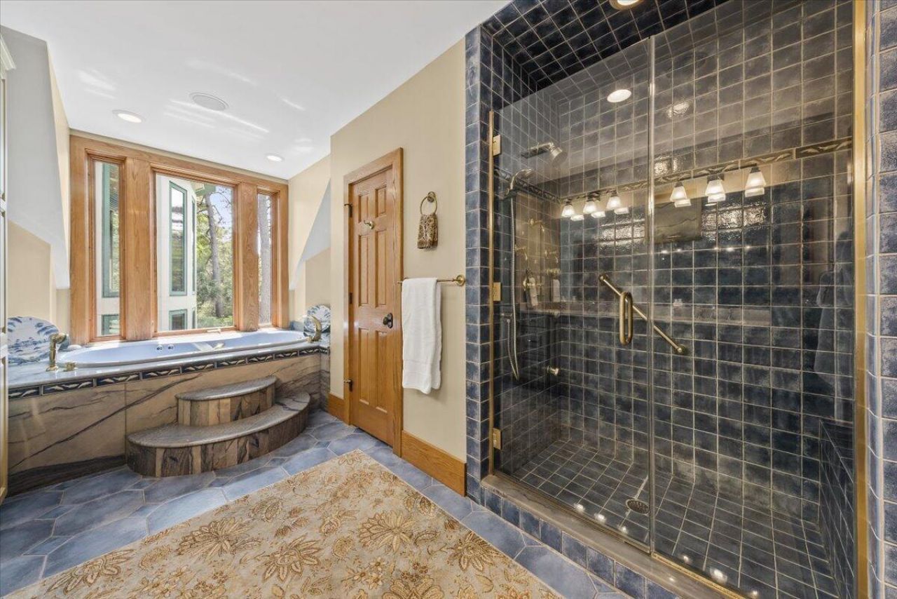 2970 Roseville Road Photo 40