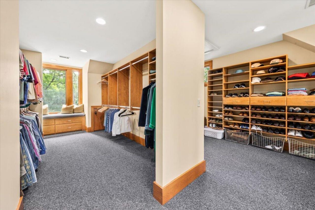 2970 Roseville Road Photo 41