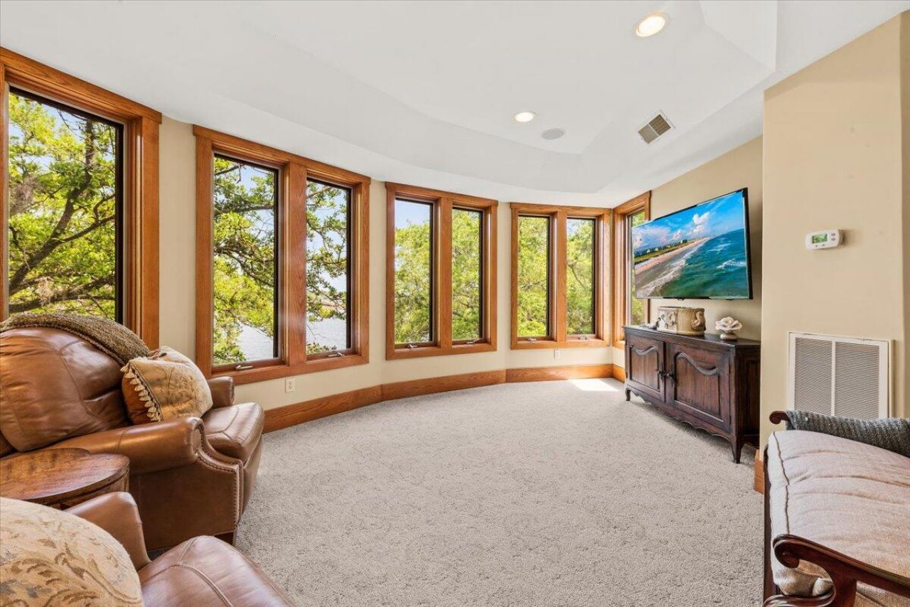 2970 Roseville Road Photo 42