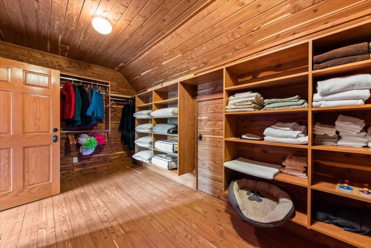 2970 Roseville Road Photo 44