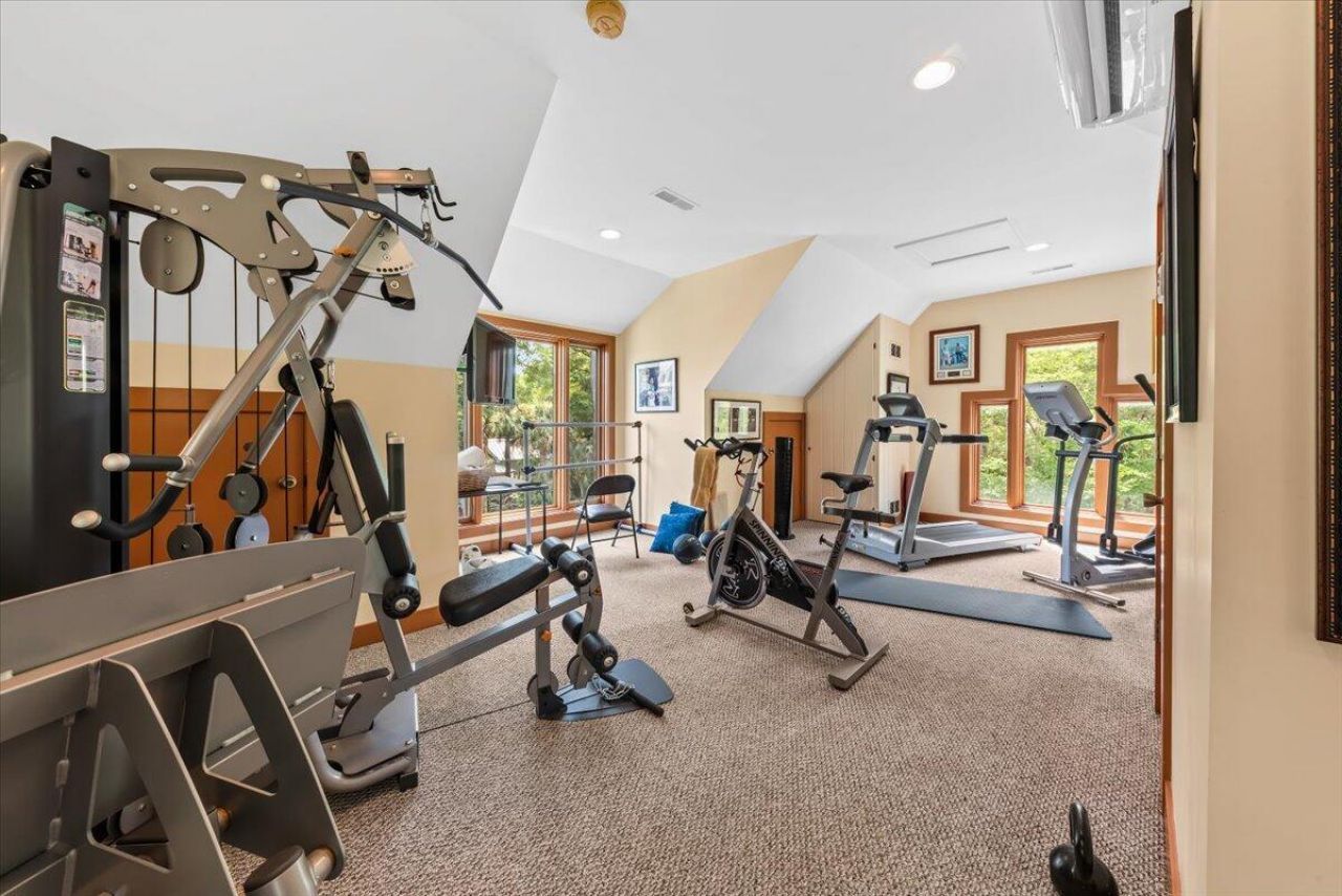 2970 Roseville Road Photo 46