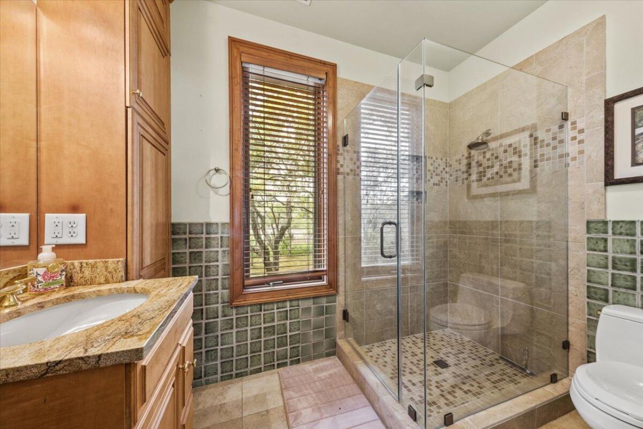 2970 Roseville Road Photo 71