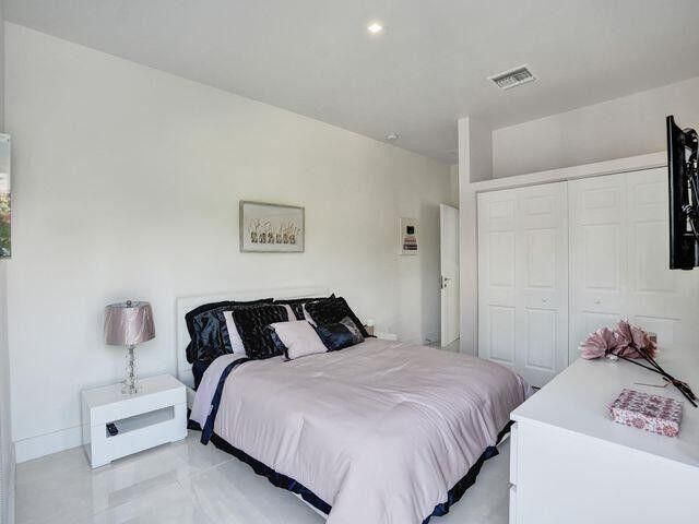 2514 NE 21st Street, Unit A, Fort Lauderdale, FL 33305 Photo