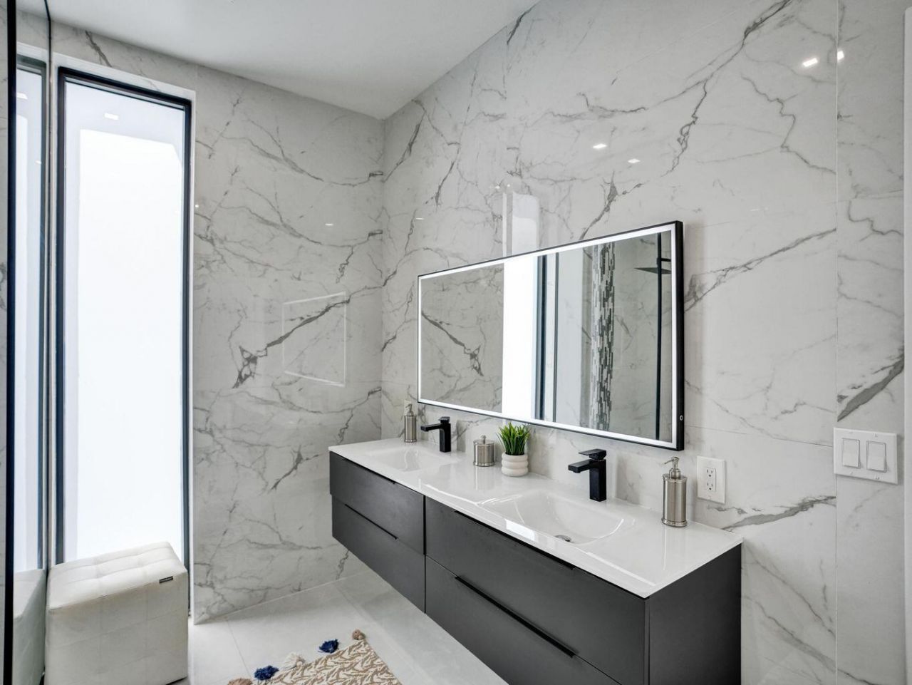 2514 NE 21st Street, Unit A, Fort Lauderdale, FL 33305 Photo