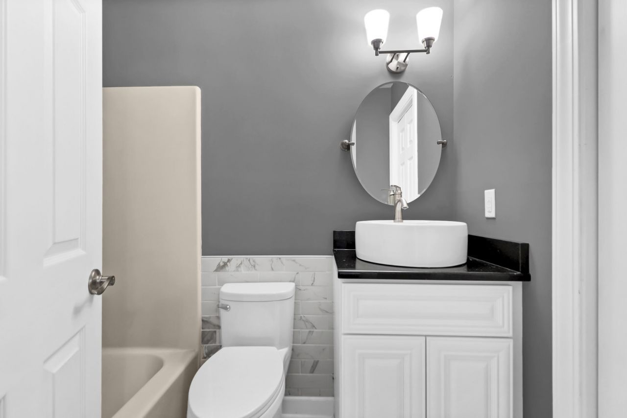 7911 Windfern Court Photo 18