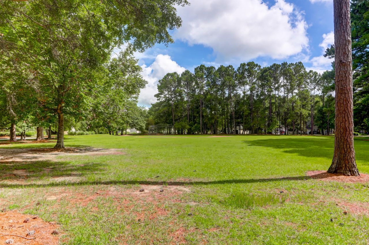 7911 Windfern Court Photo 33