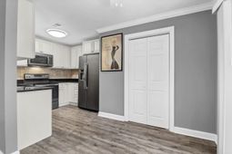 7911 Windfern Court photo 4