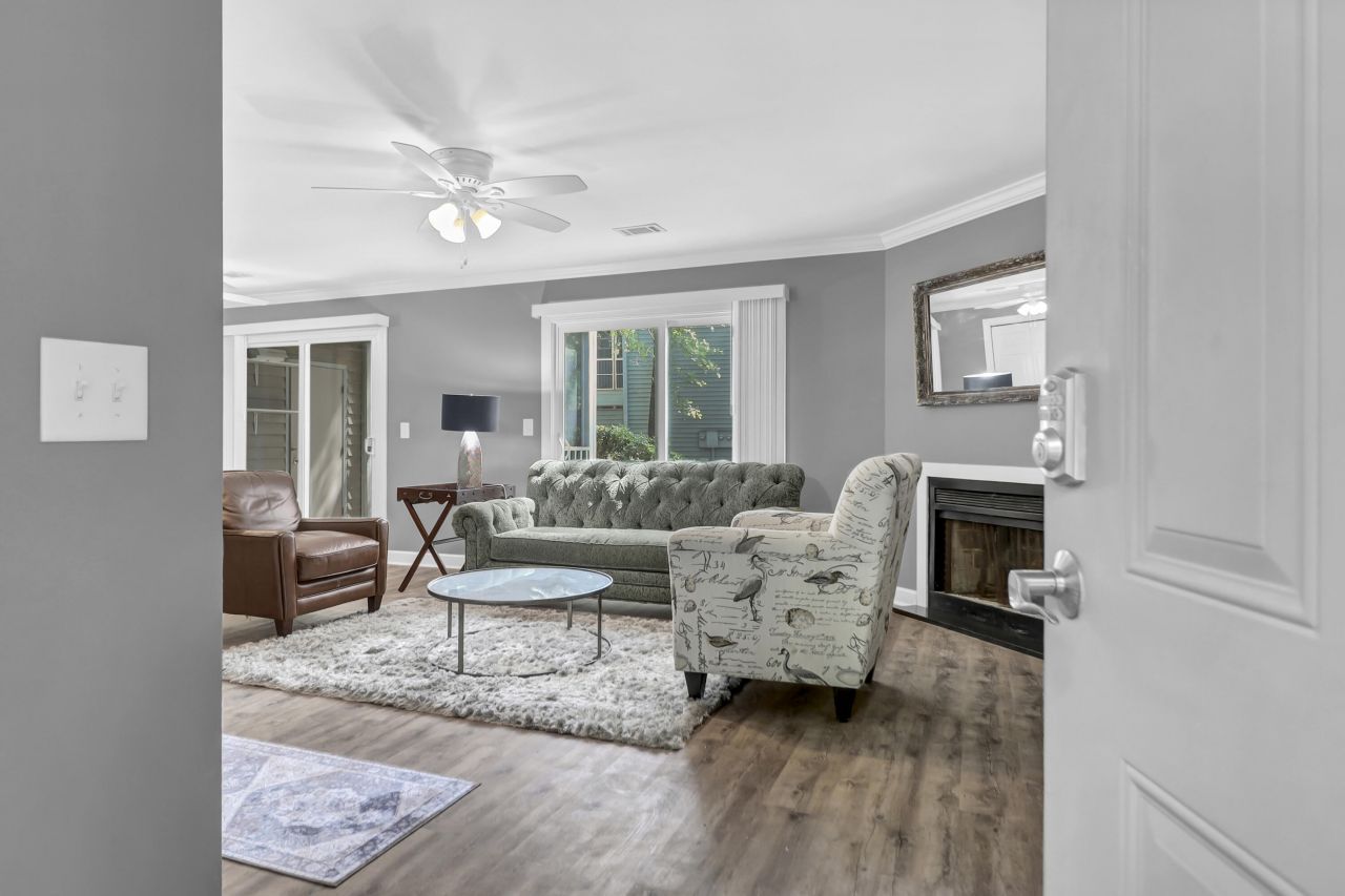 7911 Windfern Court Photo 7