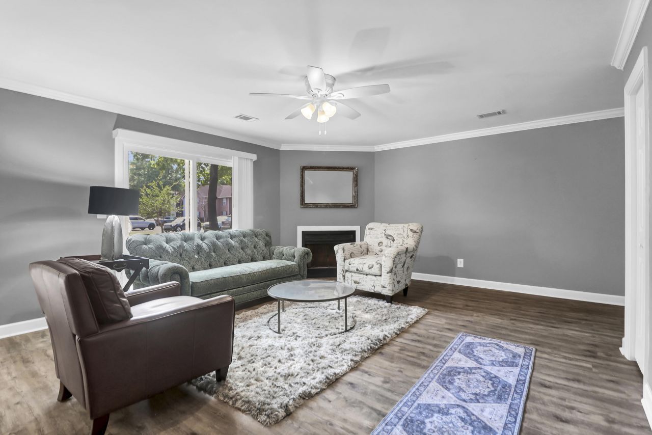 7911 Windfern Court Photo 8