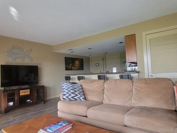 100 Sailors Cove DR, Unit 1319, Moneta, VA 24121