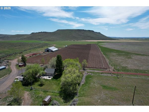43151 EAGLE LN, Burns, OR 97720
