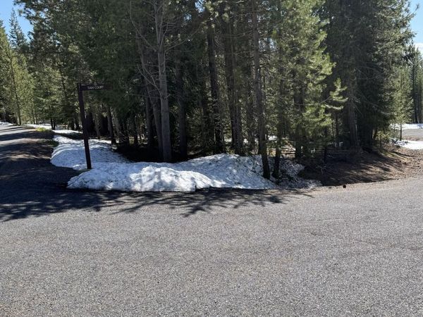 Siah Court, Unit 33, Crescent Lake, OR 97733