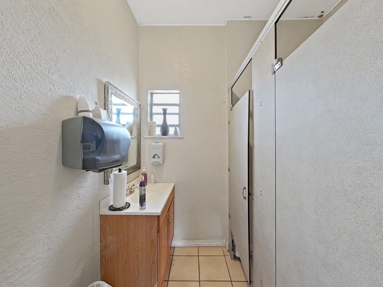 3201 E Genesee Street, Tampa, FL 33610 Photo