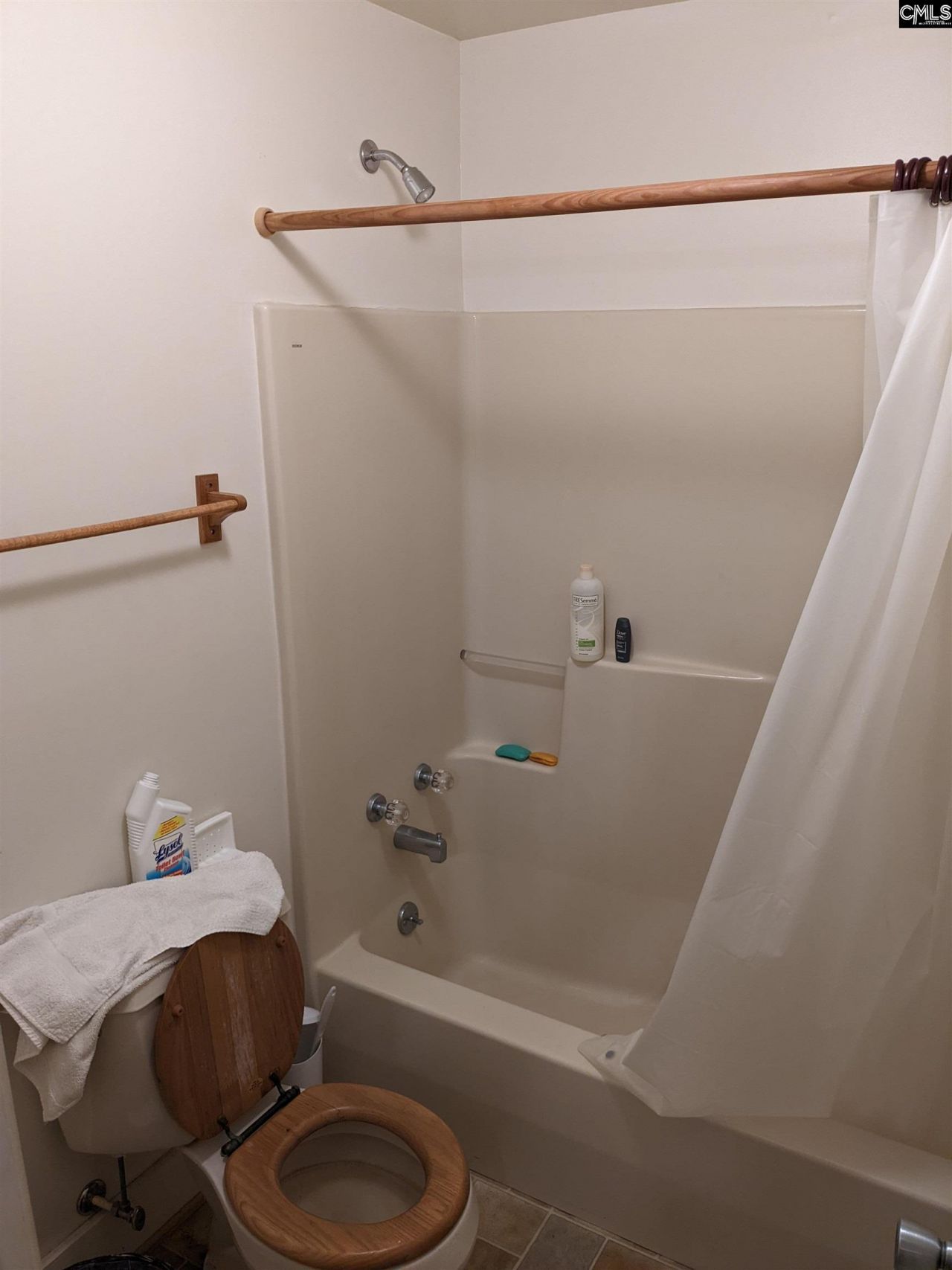 Old Hillcrest School Road Photo 74