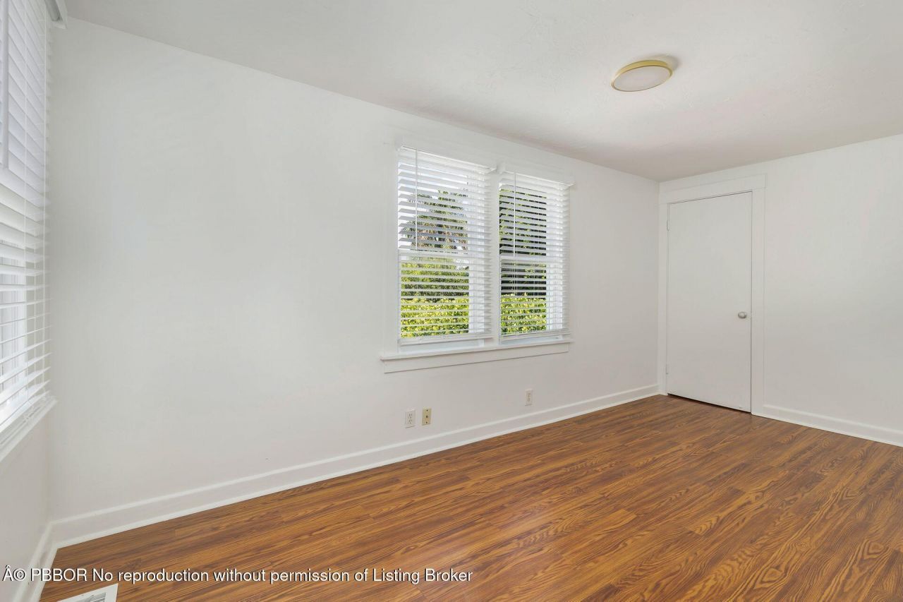 3020 Vincent Road, West Palm Beach, FL 33405 Photo