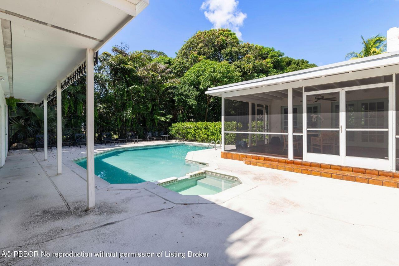 3020 Vincent Road, West Palm Beach, FL 33405 Photo