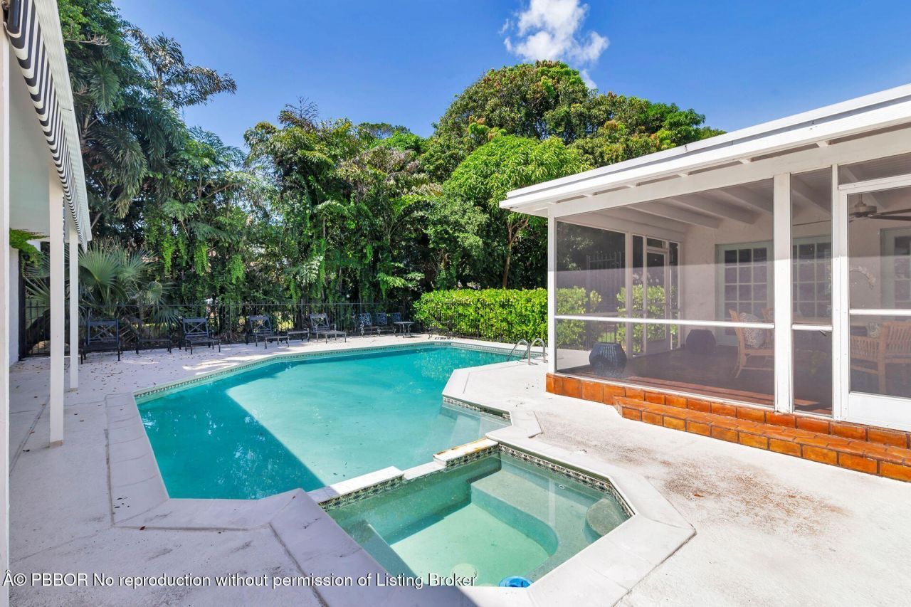 3020 Vincent Road, West Palm Beach, FL 33405 Photo