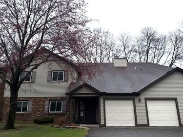 4326 Buckingham Court, Unit 1705, Vadnais Heights, MN 55127