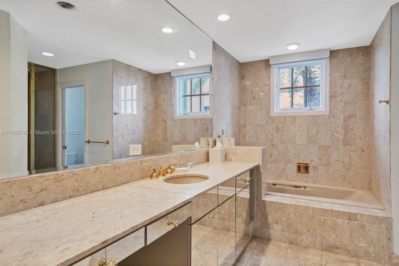 19237 Fisher Island Dr, Unit 19237, Miami, FL 33109 Photo