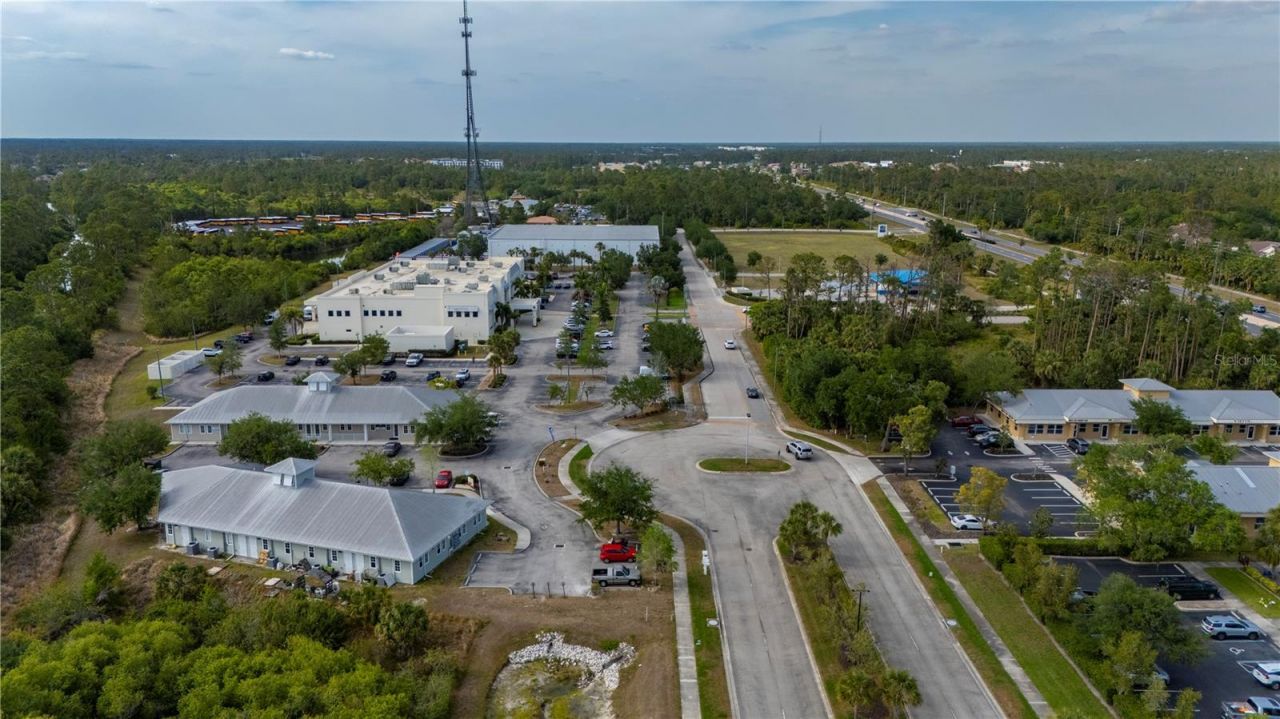 2525 Bobcat Village Center Road, North Port, FL 34288 Photo